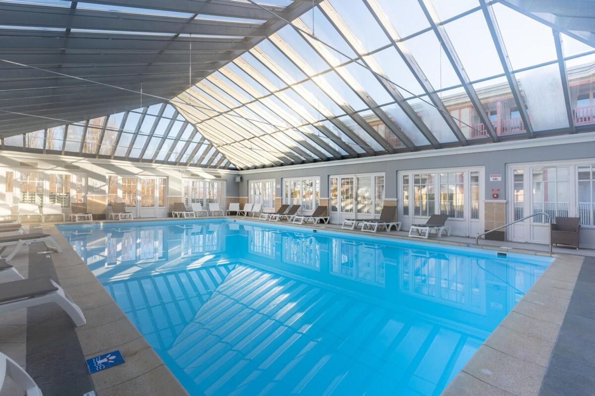 Very Nice 6 Person Apart With Swimming Pool Tennis Court And Car Park 202 Le Touquet Esterno foto